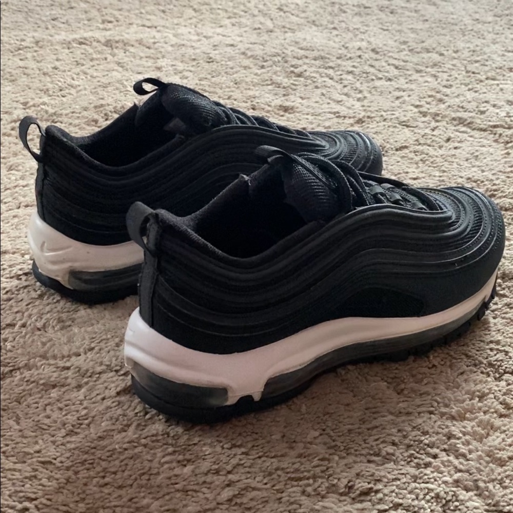 Nike woman’s shoes , size 6.5 , black and white